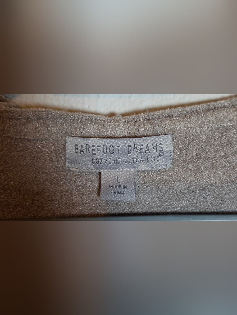 Barefoot Dreams CozyChic Hooded Seashore Cardigan Size L Oyster Neutral Duster - Picture 7 of 9
